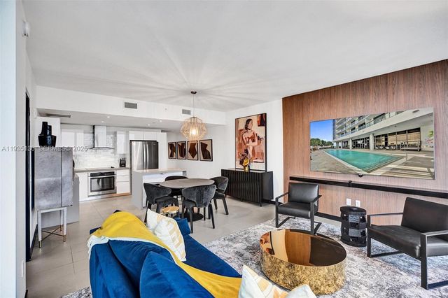 1600 NE 1st Ave 3420, Miami, FL 33132