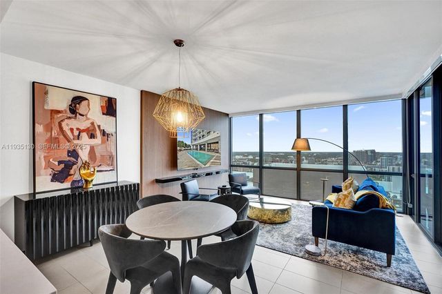 1600 NE 1st Ave 3420, Miami, FL 33132