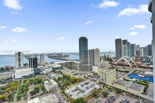 1600 NE 1st Ave 3420, Miami, FL 33132