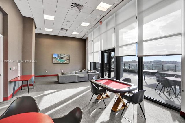 1600 NE 1st Ave 3420, Miami, FL 33132