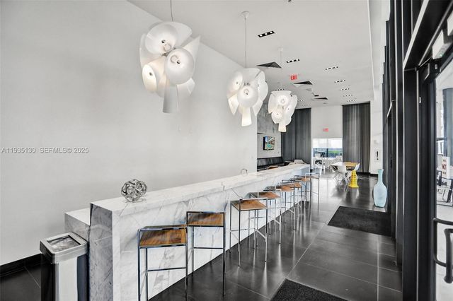 1600 NE 1st Ave 3420, Miami, FL 33132