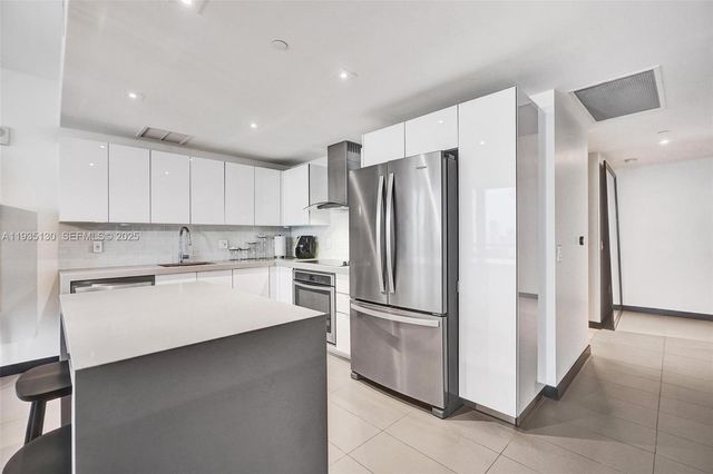 1600 NE 1st Ave 3420, Miami, FL 33132