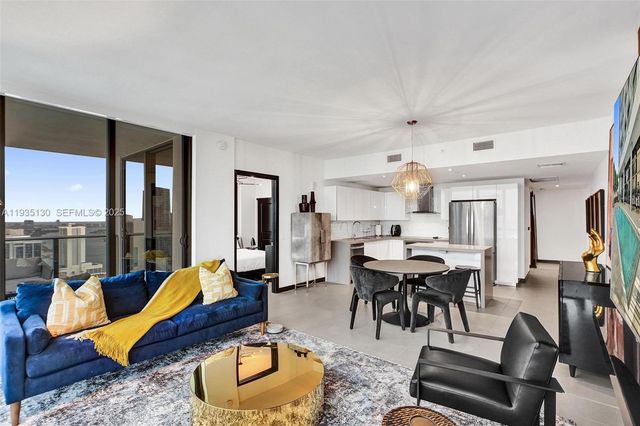 1600 NE 1st Ave 3420, Miami, FL 33132