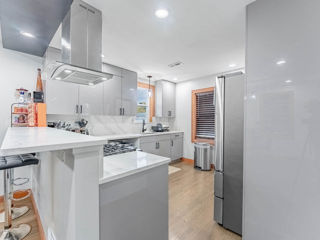 3428 W 55th Street, Chicago, IL 60632