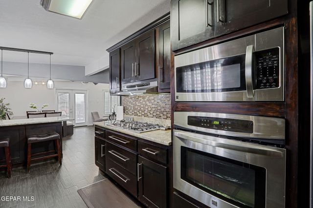 960 Warwick Road, El Paso, TX 79907