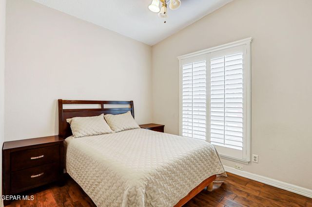 960 Warwick Road, El Paso, TX 79907