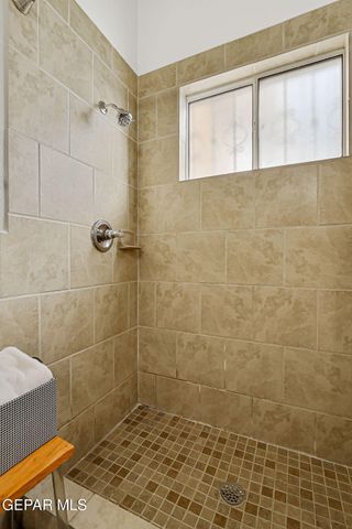 960 Warwick Road, El Paso, TX 79907