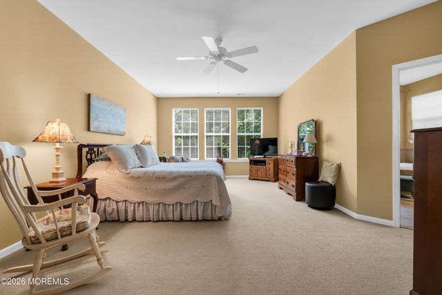 11 Carlisle Drive, Jackson, NJ 08527
