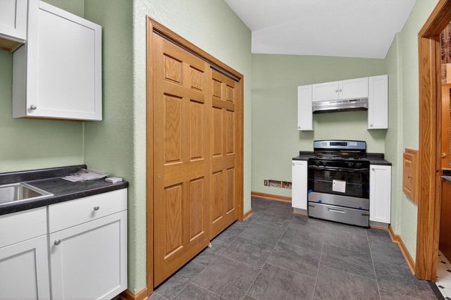 9934 28th AVENUE, Pleasant Prairie, WI 53158