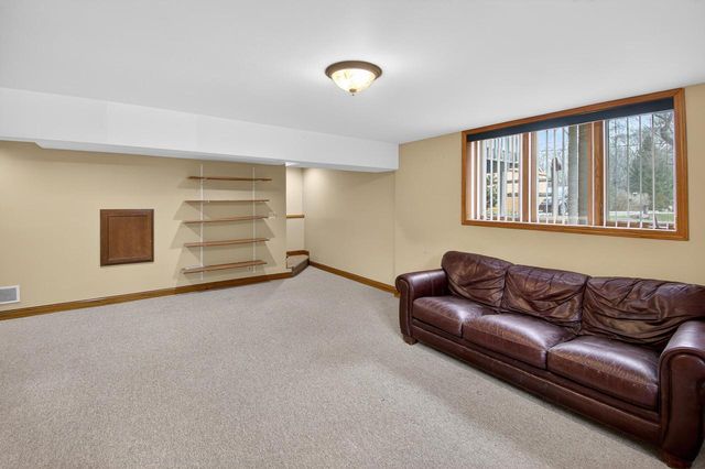 9934 28th AVENUE, Pleasant Prairie, WI 53158