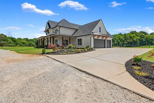 2219 Oak Grove Church Road, Carrollton, GA 30117