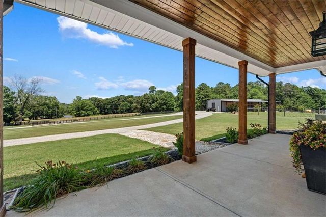 2219 Oak Grove Church Road, Carrollton, GA 30117