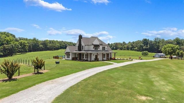 2219 Oak Grove Church Road, Carrollton, GA 30117