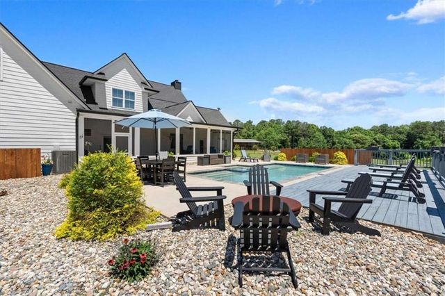 2219 Oak Grove Church Road, Carrollton, GA 30117