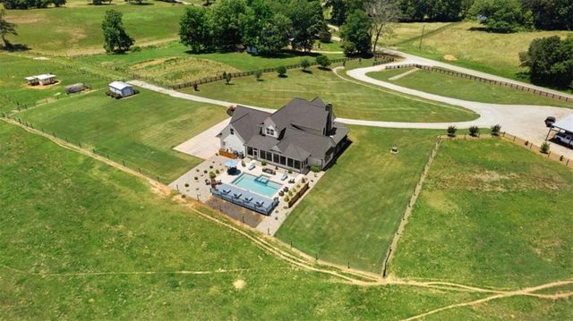 2219 Oak Grove Church Road, Carrollton, GA 30117