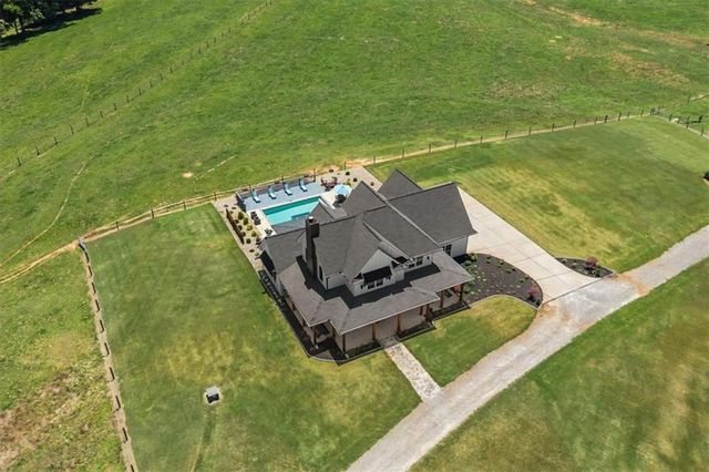 2219 Oak Grove Church Road, Carrollton, GA 30117