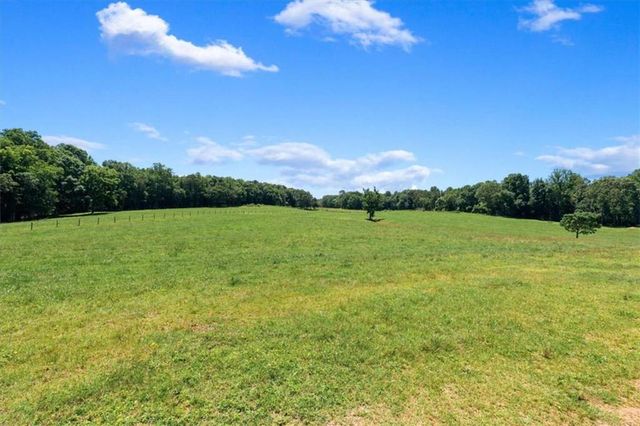 2219 Oak Grove Church Road, Carrollton, GA 30117