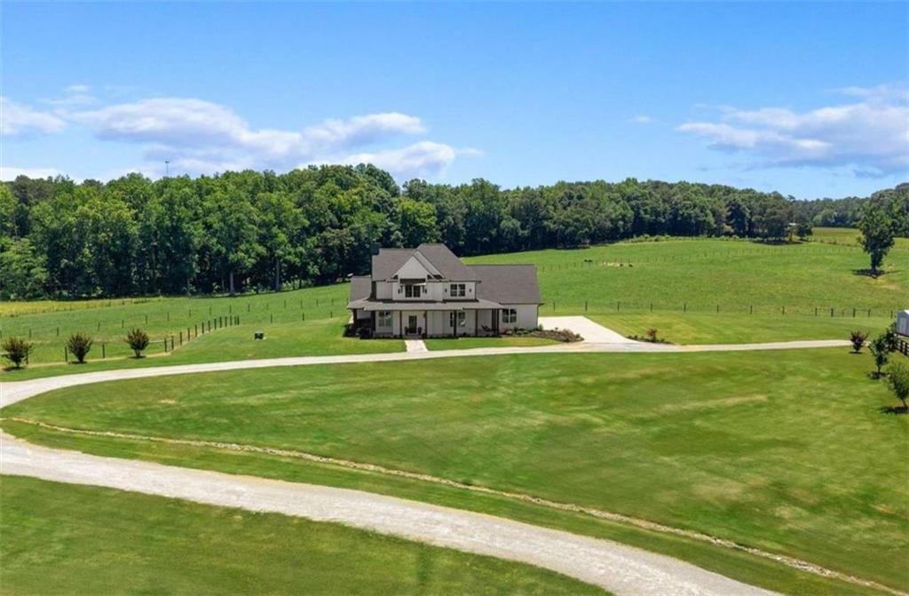 2219 Oak Grove Church Road, Carrollton, GA 30117
