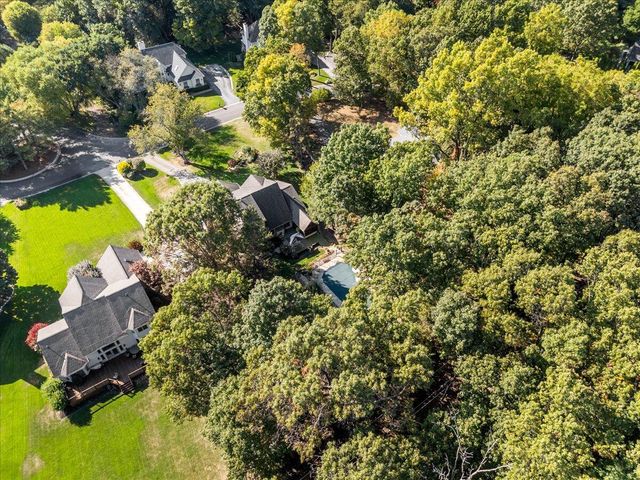 7691 Prairie Court, Brighton, MI 48116