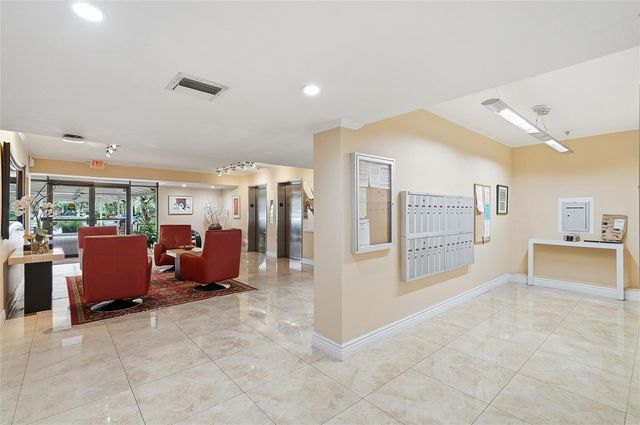800 Cypress Grove Drive 308, Pompano Beach, FL 33069