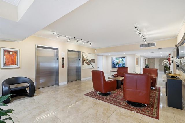 800 Cypress Grove Drive 308, Pompano Beach, FL 33069