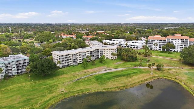 800 Cypress Grove Drive 308, Pompano Beach, FL 33069