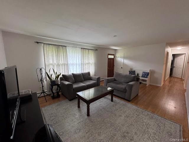 20 Meadow Avenue, Washingtonville, NY 10992
