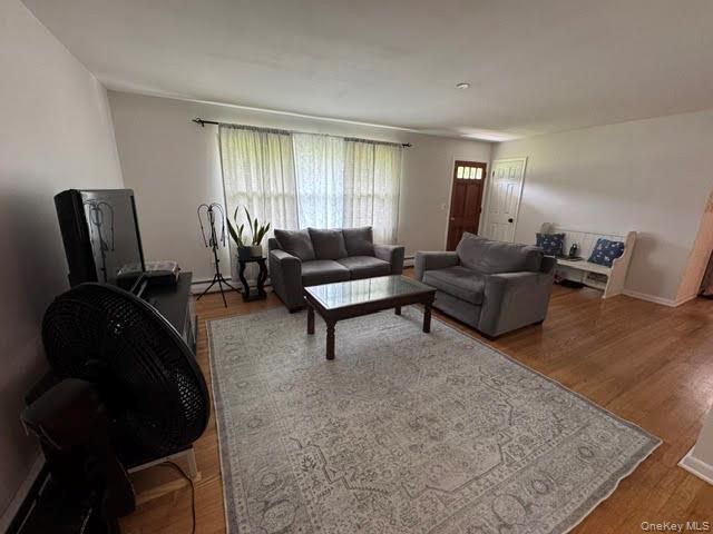20 Meadow Avenue, Washingtonville, NY 10992