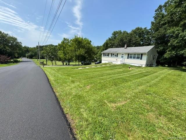 20 Meadow Avenue, Washingtonville, NY 10992