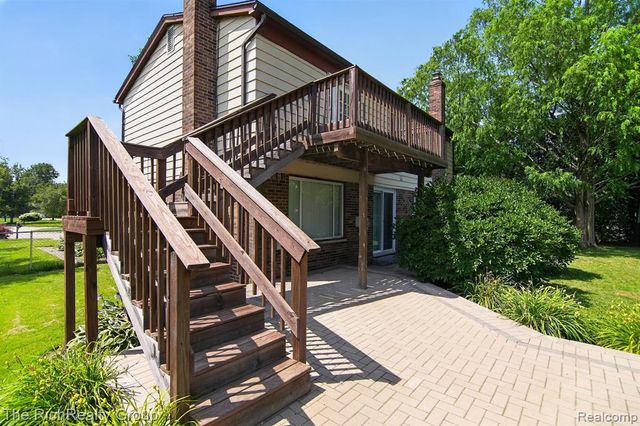 2313 Abbey Court, Canton, MI 48188