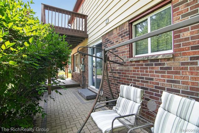 2313 Abbey Court, Canton, MI 48188