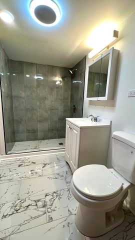 1444 W 72nd Place, Chicago, IL 60636