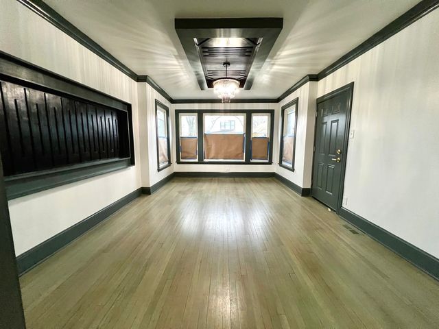 1444 W 72nd Place, Chicago, IL 60636