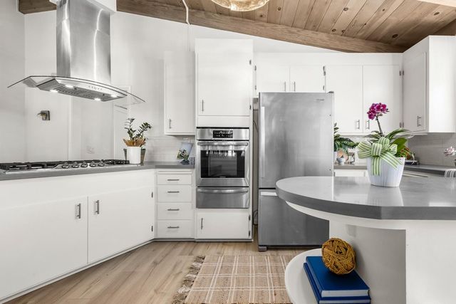 107 Las Ondas Court, Santa Cruz, CA 95060