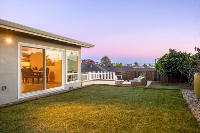 107 Las Ondas Court, Santa Cruz, CA 95060