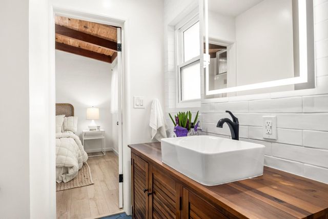 107 Las Ondas Court, Santa Cruz, CA 95060