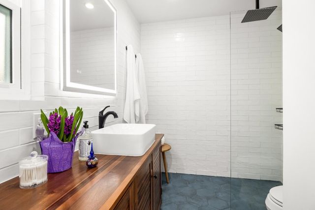 107 Las Ondas Court, Santa Cruz, CA 95060