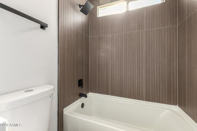 8761 W MEADOW Drive, Peoria, AZ 85382