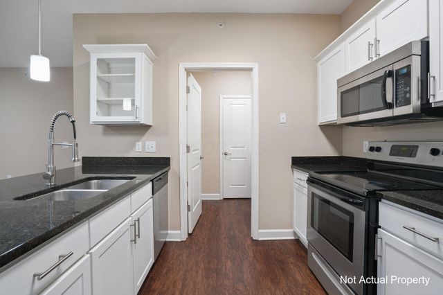 5167 Monterey Pine Lane, Dublin, OH 43016