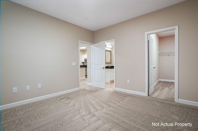 5167 Monterey Pine Lane, Dublin, OH 43016
