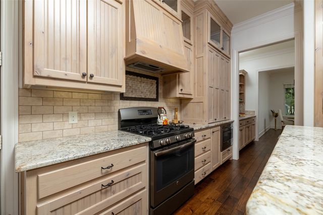 892 Ivy Lane, Rockwall, TX 75087