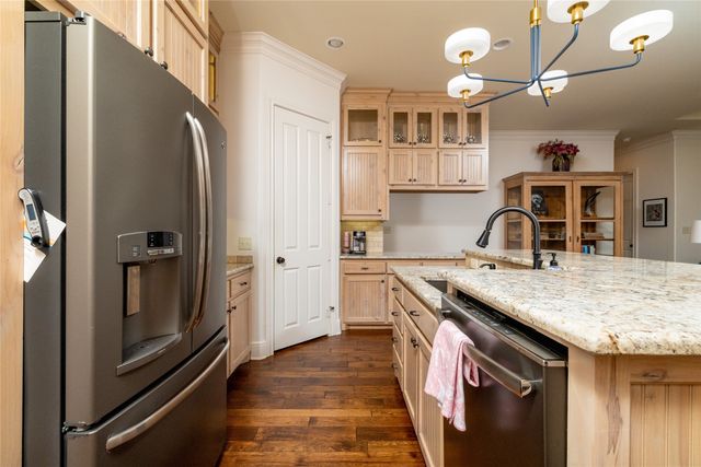 892 Ivy Lane, Rockwall, TX 75087