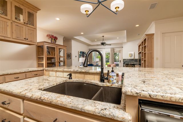892 Ivy Lane, Rockwall, TX 75087