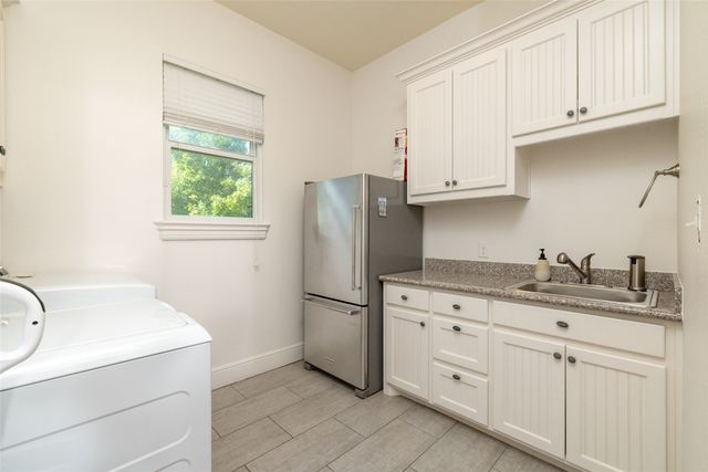 892 Ivy Lane, Rockwall, TX 75087