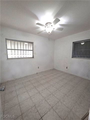 190 Jefferson ST, Fort Myers Beach, FL 33931