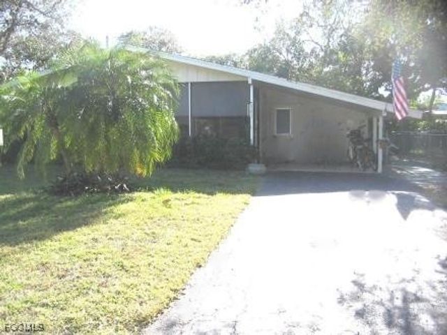 190 Jefferson ST, Fort Myers Beach, FL 33931