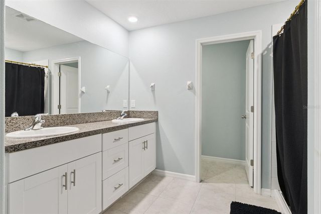 4918 WILD SENNA BOULEVARD, Tampa, FL 33619