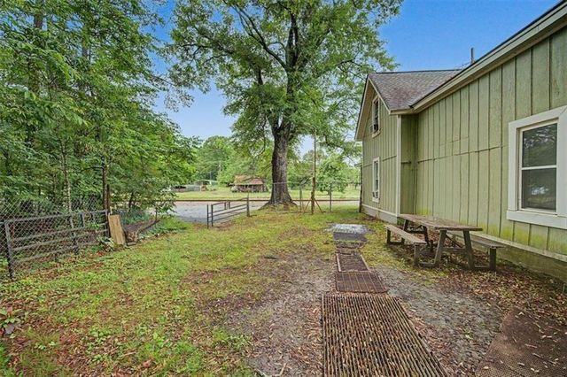 483 Coal Road NW, Resaca, GA 30735