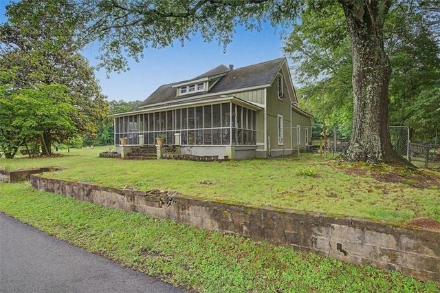 483 Coal Road NW, Resaca, GA 30735
