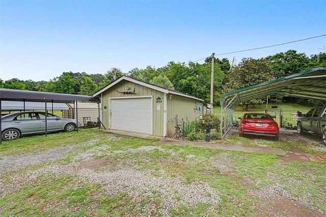 483 Coal Road NW, Resaca, GA 30735